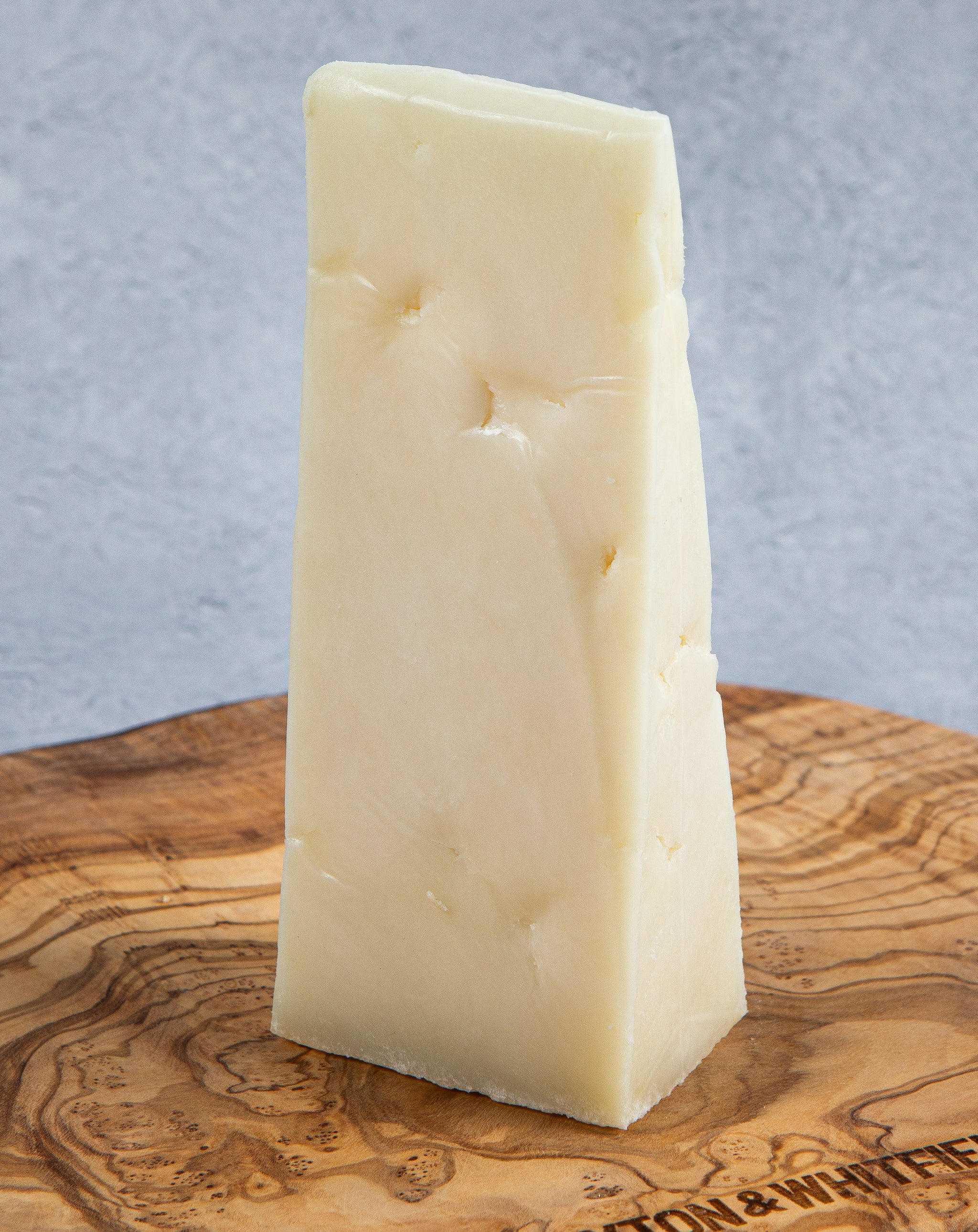 Devon Goat Cheddar